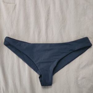 NWOT Women's Blue Swim Bottom Cheeky